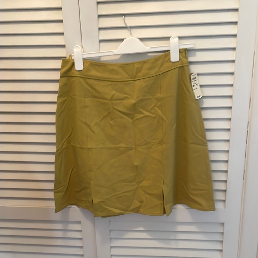 NWT Piazza Sempione olive  Mini Skirt wool/spandex  size 44/12